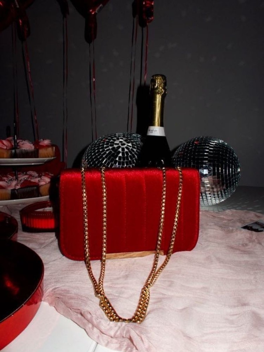 Lane 201 | Velvet Chain Shoulder Bag